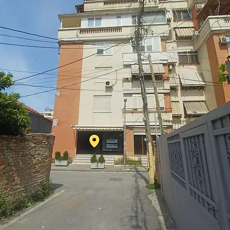 Center *